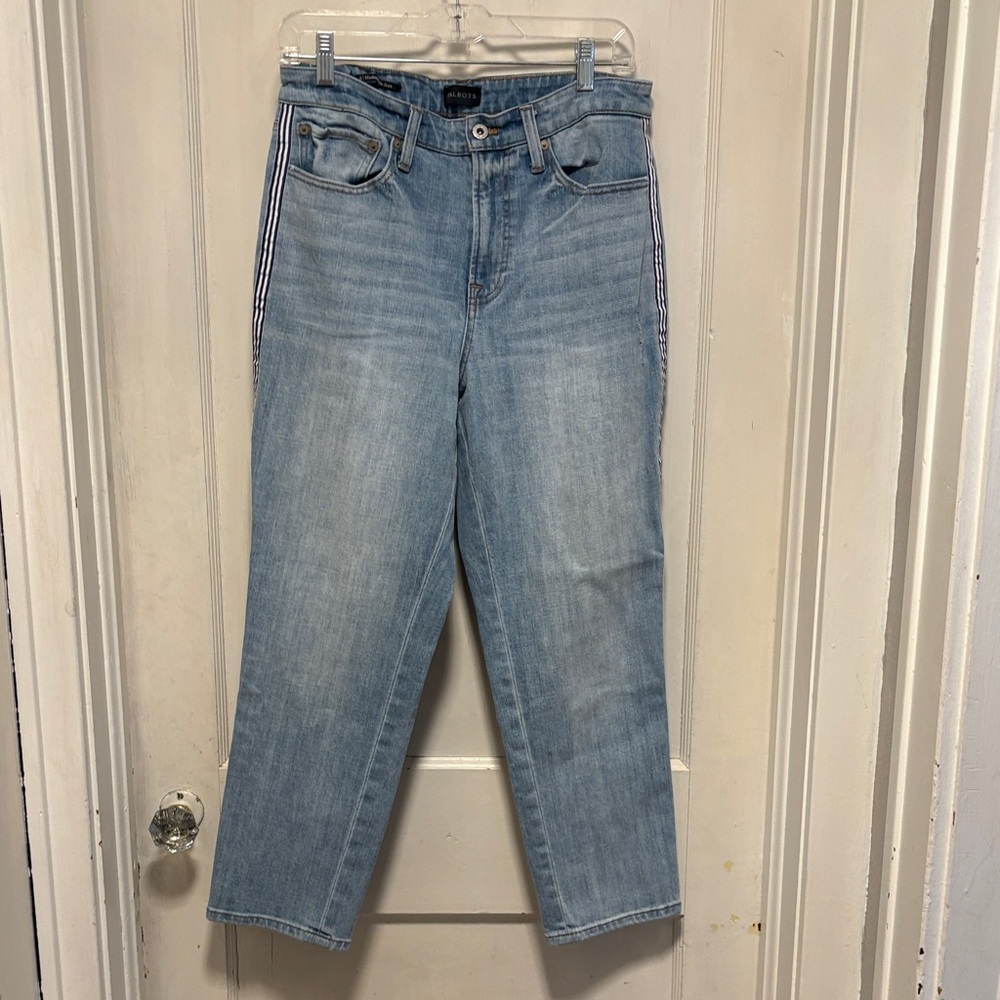 Talbots Light Blue Woman’s High Waisted Modern Ankle Jeans 8